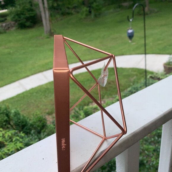 #6235 FUSED GLASS SUN CATCHER  RED WHITE & BLUE STARS IN GOLD TONE FRAME - Picture 3 of 8